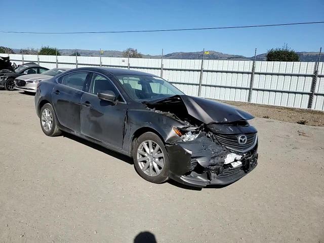 2017 Mazda 6 - Image 10