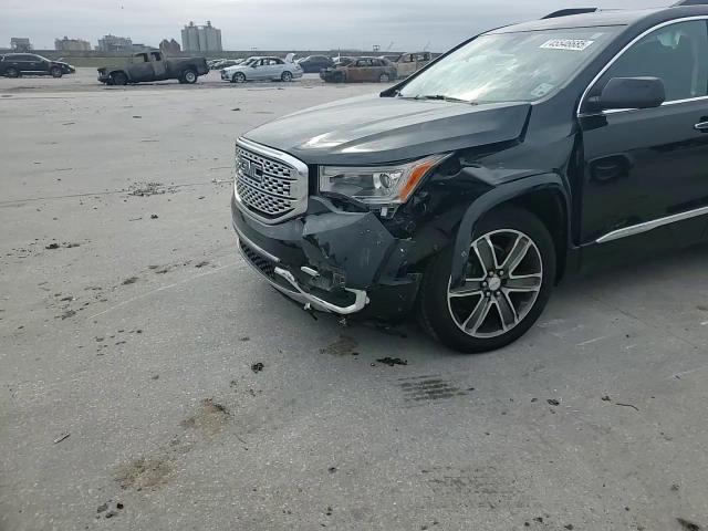2017 GMC Acadia - Image 11