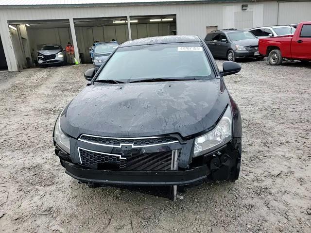 2013 Chevrolet Cruze - Image 13