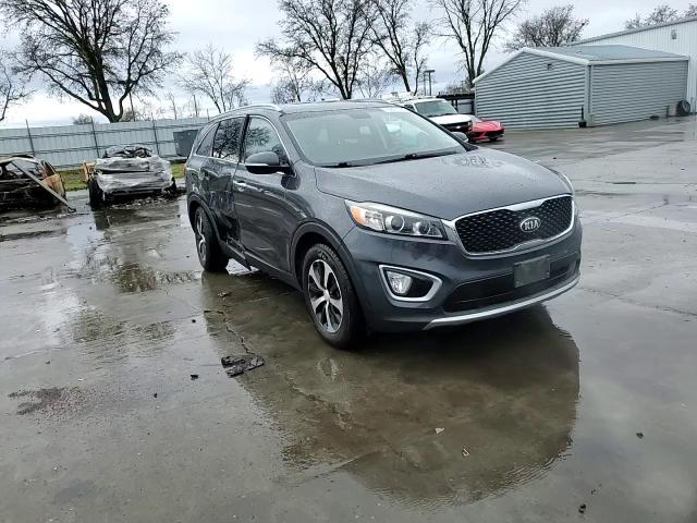 2017 Kia Sorento - Image 11