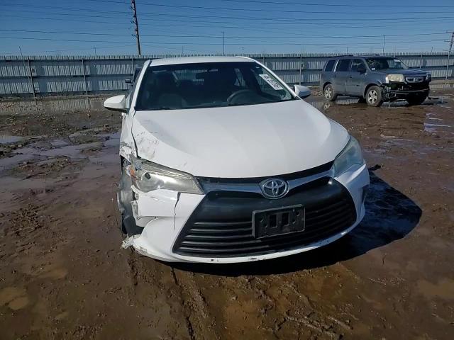 2016 Toyota Camry - Image 11