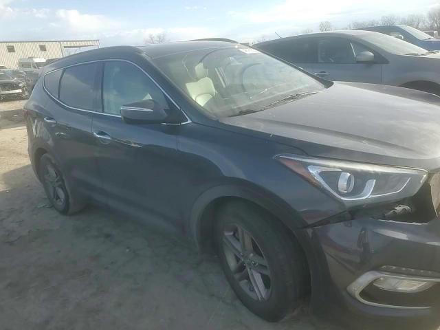 2017 Hyundai Santa Fe - Image 12