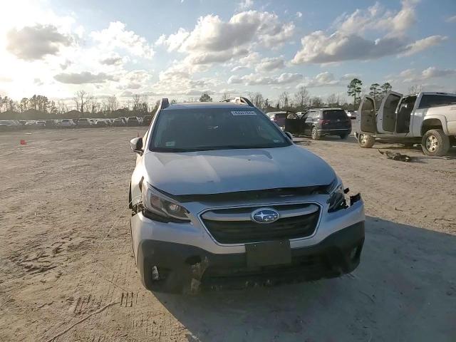 2020 Subaru Outback - Image 12