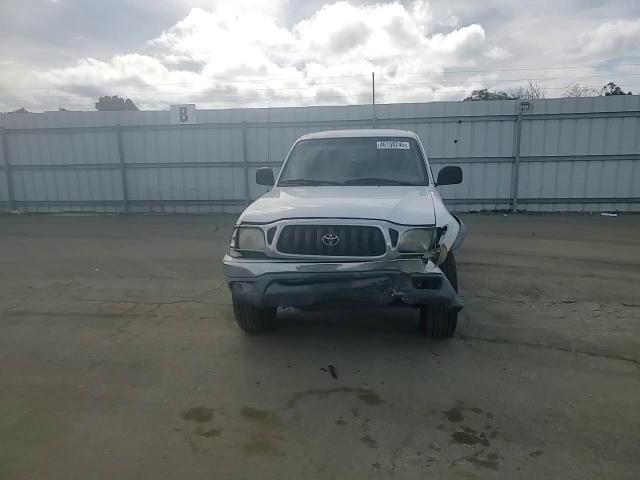2001 Toyota Tacoma - Image 11