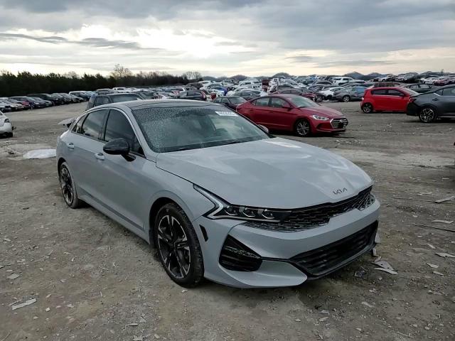 2022 Kia K5 - Image 11