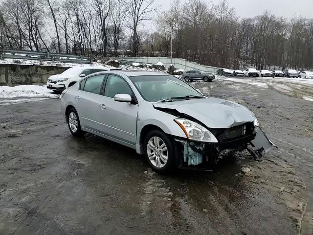 2011 Nissan Altima - Image 11