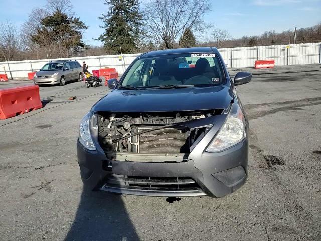 2017 Nissan Versa - Image 11
