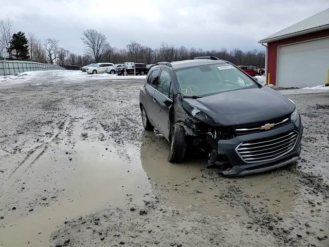 2020 Chevrolet Trax - Image 12