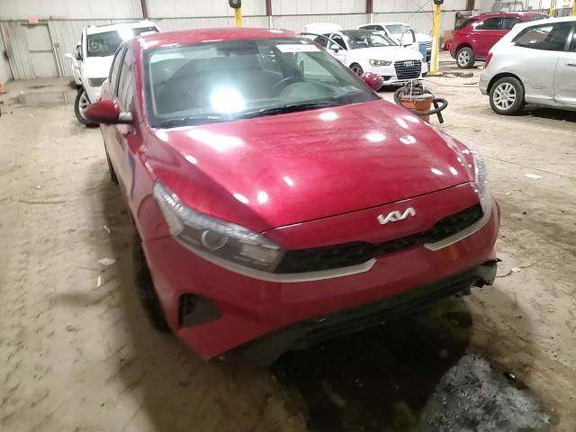 2023 Kia Forte - Image 13