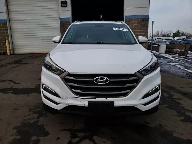 2016 Hyundai Tucson - Image 11