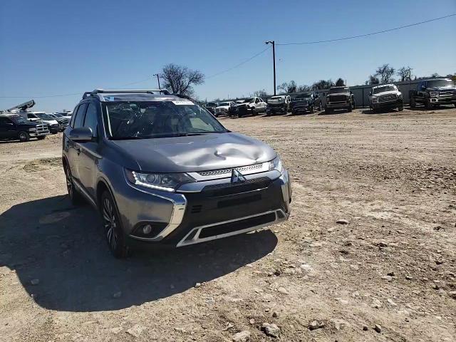 2020 Mitsubishi Outlander - Image 12