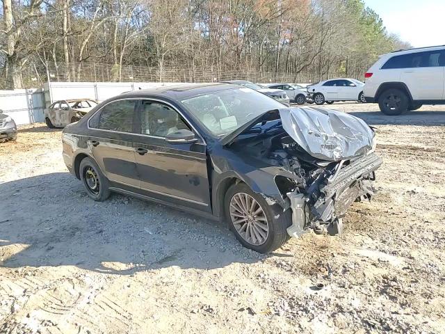 2016 Volkswagen Passat - Image 11