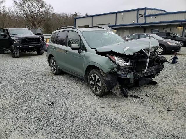 2017 Subaru Forester - Image 10