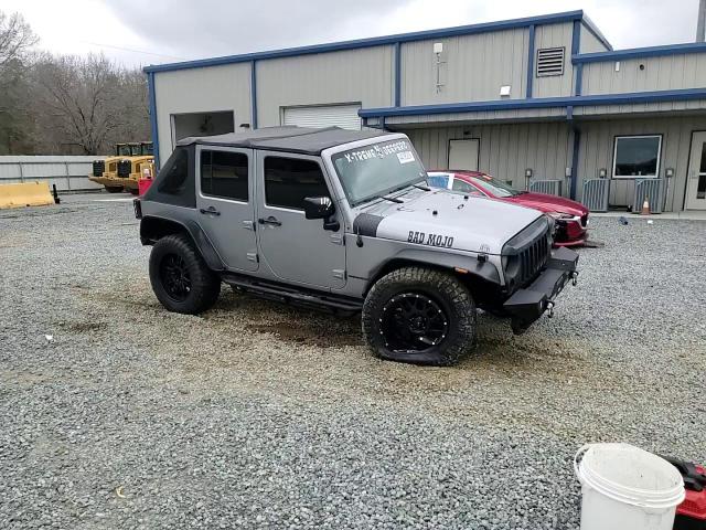 2014 Jeep Wrangler - Image 11