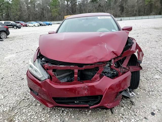 2017 Nissan Altima - Image 14