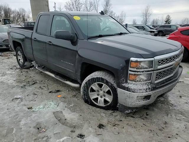 2015 Chevrolet Silverado - Image 11