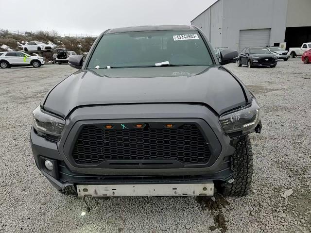 2017 Toyota Tacoma - Image 11