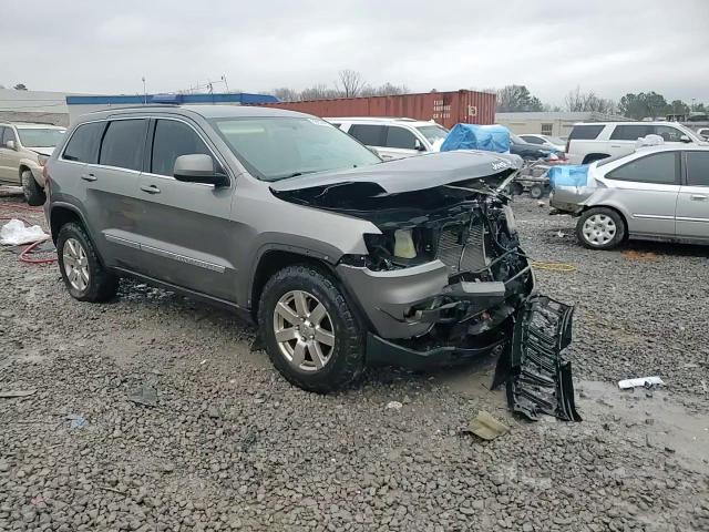 2012 Jeep Grand Cherokee - Image 15