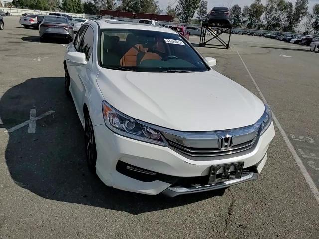 2016 Honda Accord - Image 11