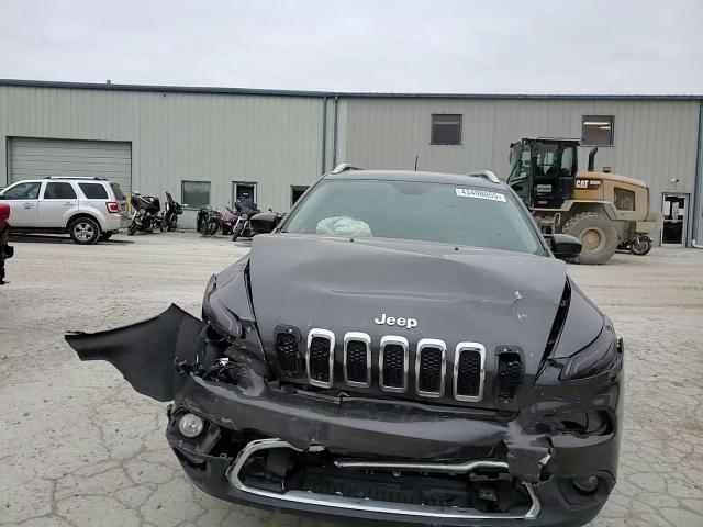 2018 Jeep Grand Cherokee - Image 11