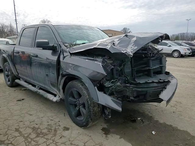 2015 RAM 1500 - Image 11