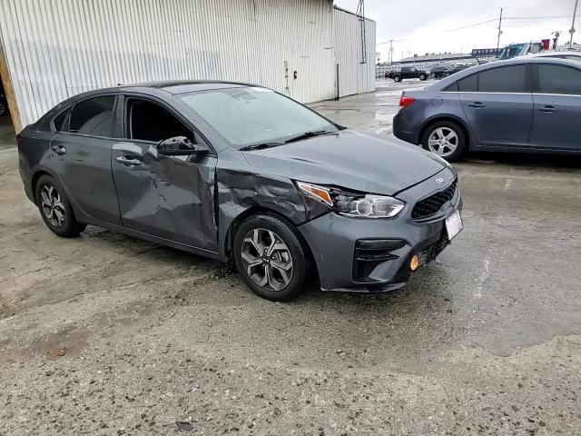 2021 Kia Forte - Image 11