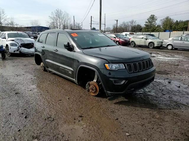 2016 Jeep Grand Cherokee - Image 11