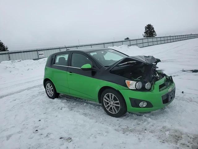 2016 Chevrolet Sonic - Image 10