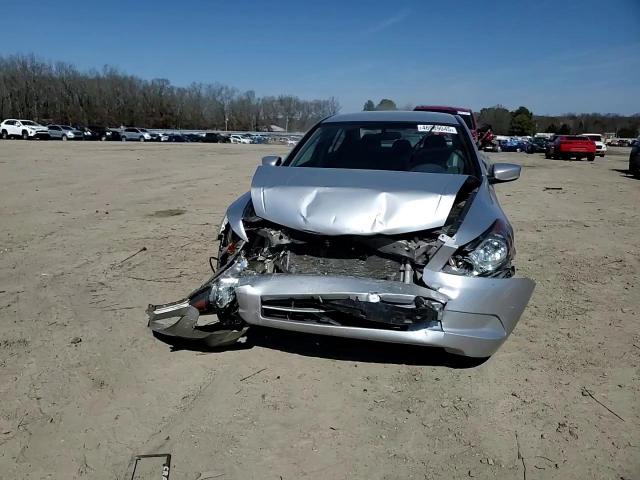 2010 Honda Accord - Image 11