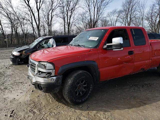 2004 GMC Sierra - Image 10