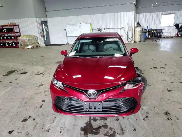 2018 Toyota Camry - Image 11
