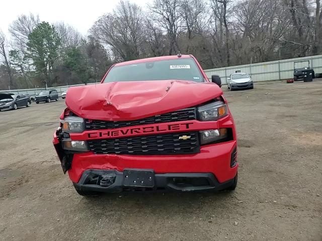 2022 Chevrolet Silverado - Image 10