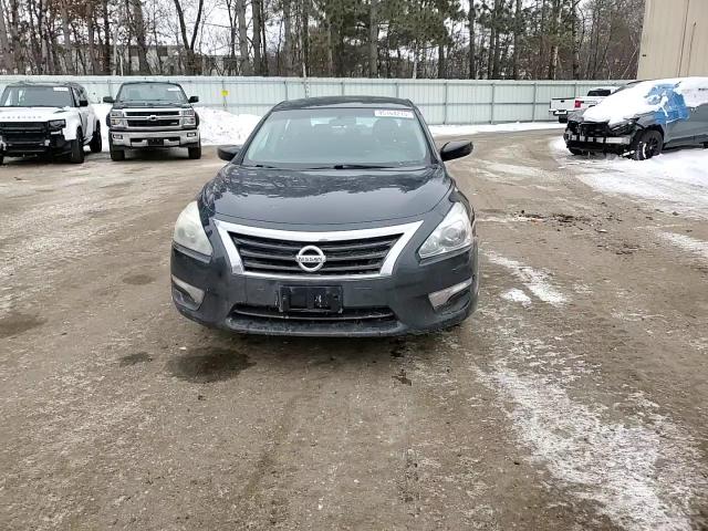2013 Nissan Altima - Image 11