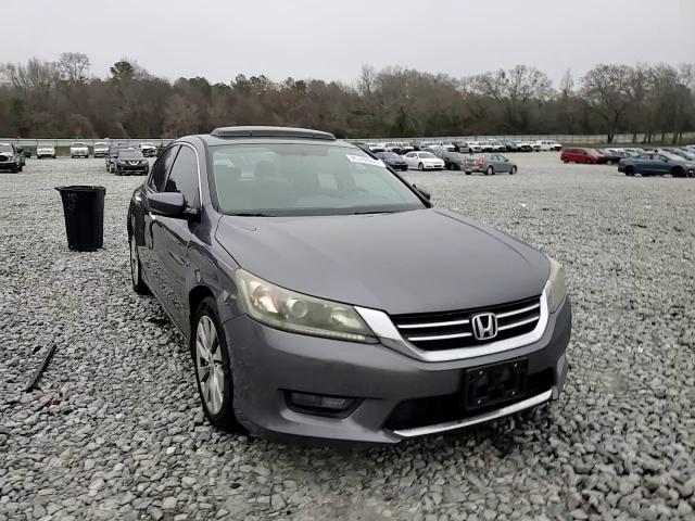 2015 Honda Accord - Image 13