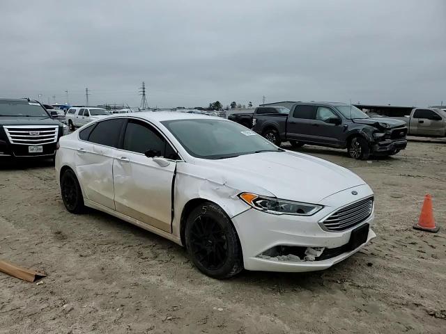 2018 Ford Fusion - Image 11