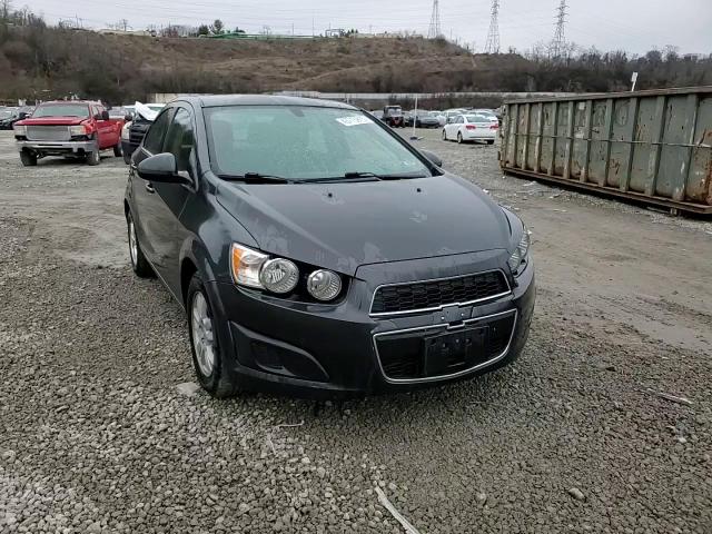 2019 Chevrolet Sonic - Image 13