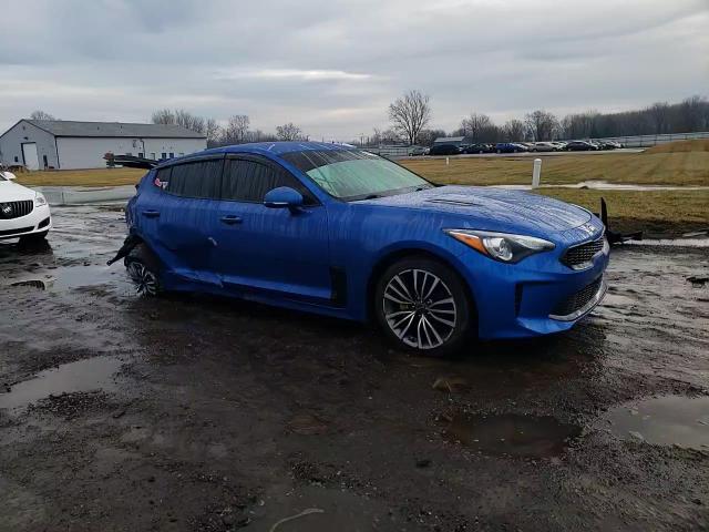 2019 Kia Stinger - Image 11