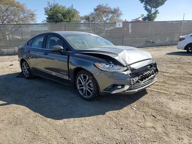 2017 Ford Fusion - Image 10