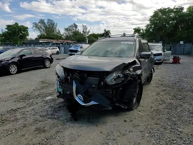 2016 Nissan Rogue - Image 11