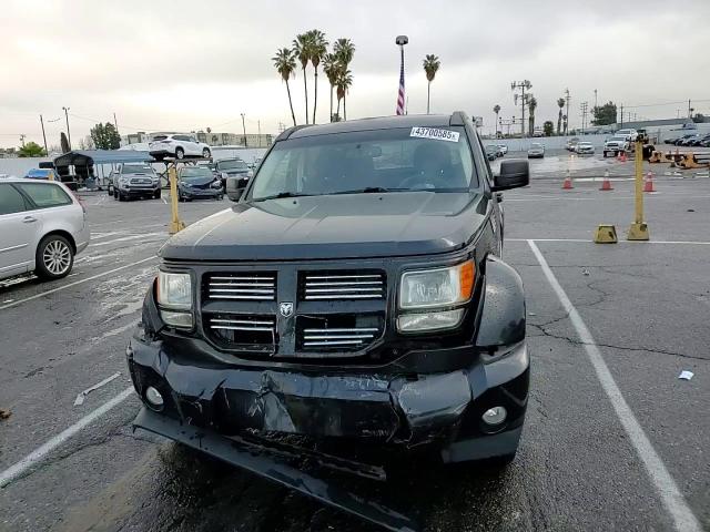 2011 Dodge Nitro - Image 11