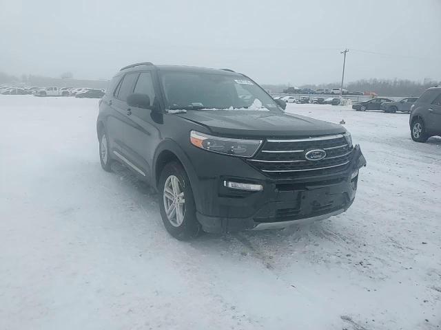 2022 Ford Explorer - Image 11