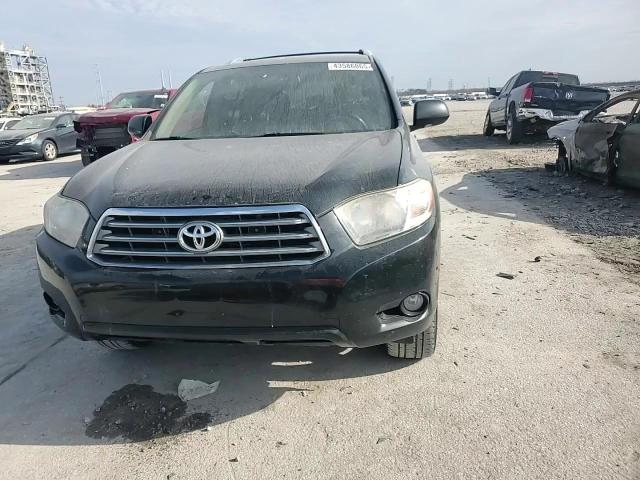 2010 Toyota Highlander - Image 12