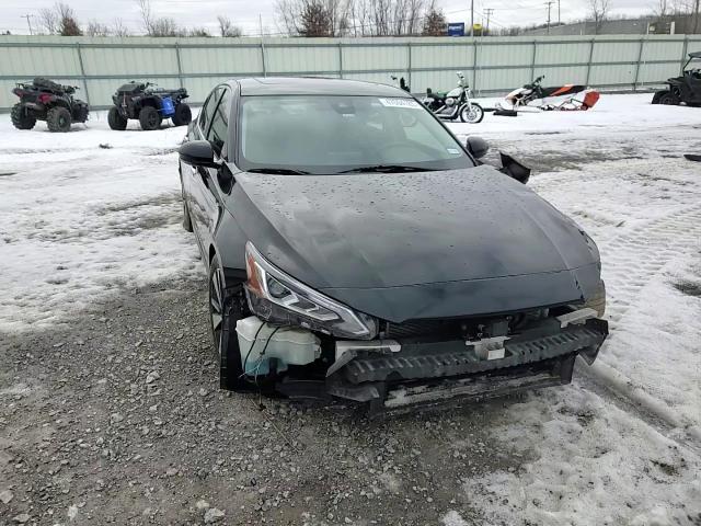 2019 Nissan Altima - Image 11