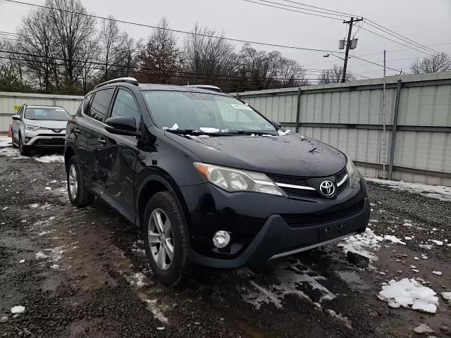 2013 Toyota RAV 4 - Image 11
