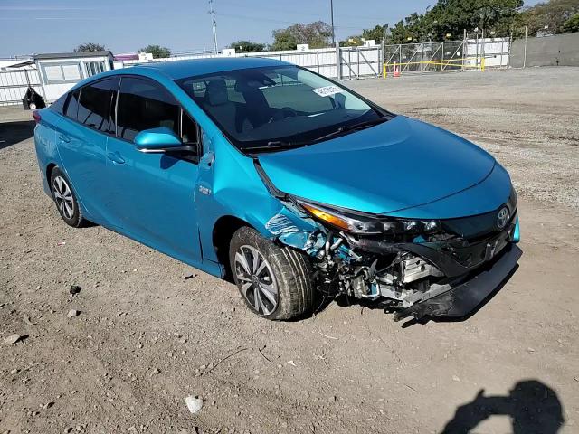 2018 Toyota Prius - Image 11