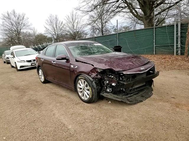 2017 Kia Optima - Image 11