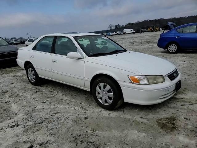 2000 Toyota Camry - Image 11