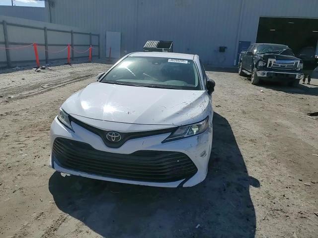 2020 Toyota Camry - Image 11
