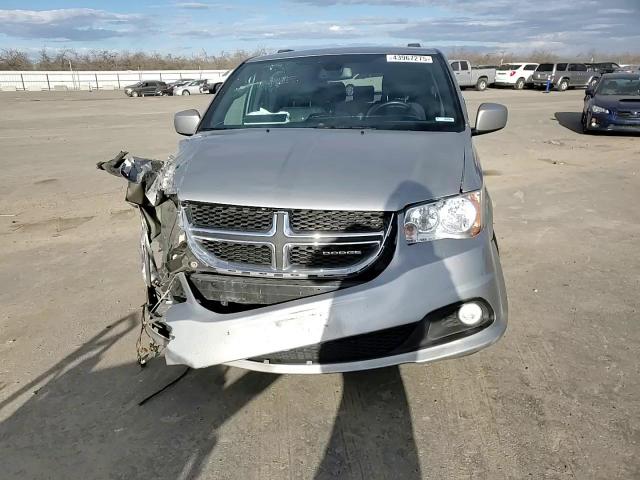 2019 Dodge Caravan - Image 12