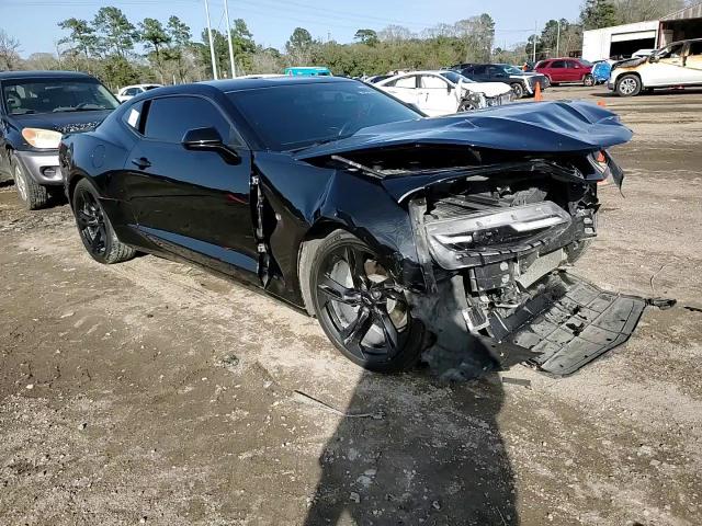2021 Chevrolet Camaro - Image 11